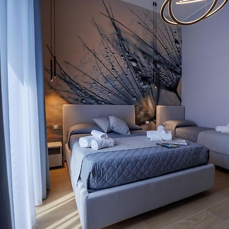Maria Maruzzella B&B Luxury Suites Neapel Exteriör bild