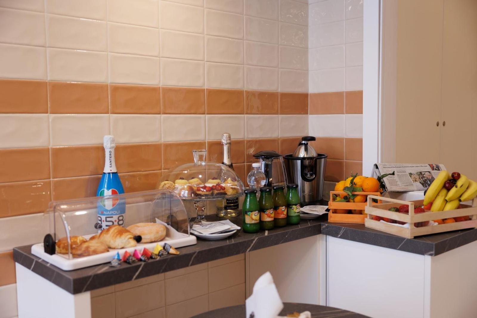Maria Maruzzella B&B Luxury Suites Neapel Exteriör bild