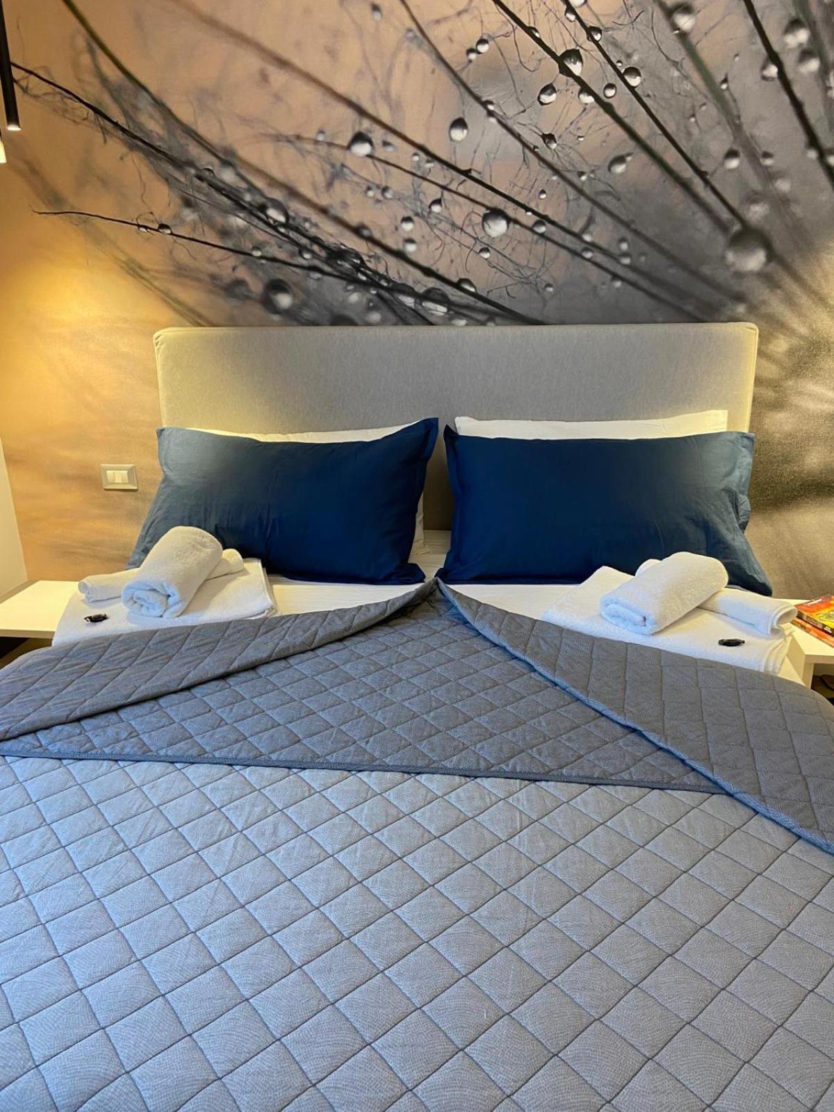 Maria Maruzzella B&B Luxury Suites Neapel Exteriör bild